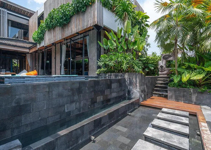Yeh Gangga - Huge 8br, 21max, 3pools, Sauna, Gym, Bbq, Rooftop! Villa *