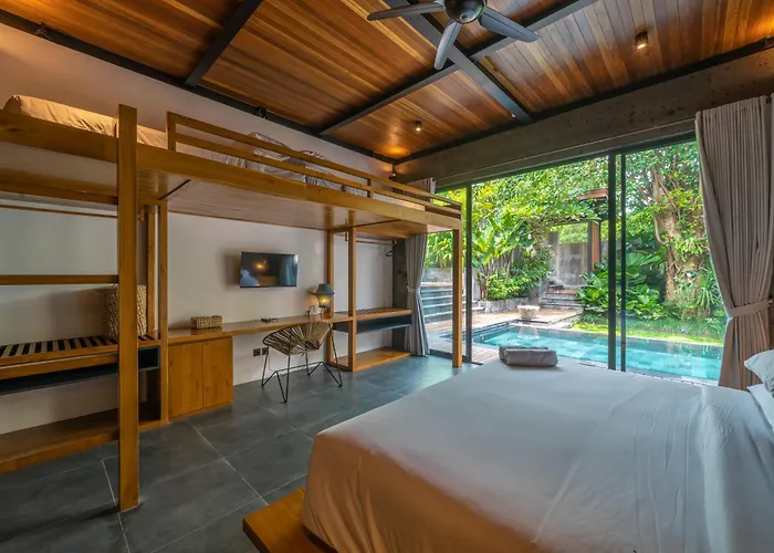 Yeh Gangga - Huge 8br, 21max, 3pools, Sauna, Gym, Bbq, Rooftop! Canggu (Bali)