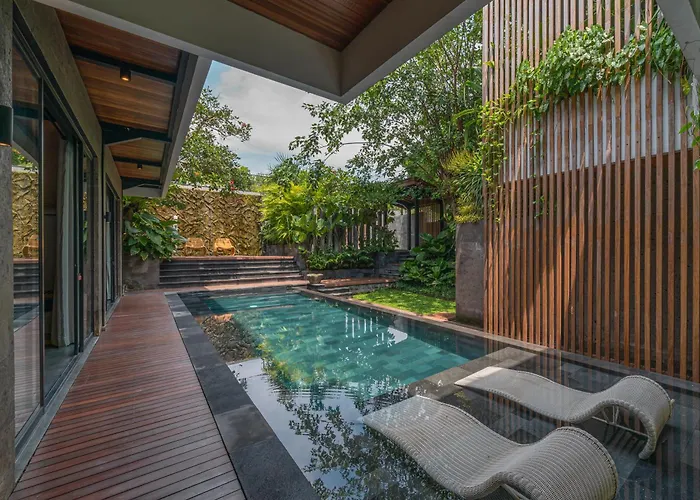 Yeh Gangga - Huge 8br, 21max, 3pools, Sauna, Gym, Bbq, Rooftop! Villa