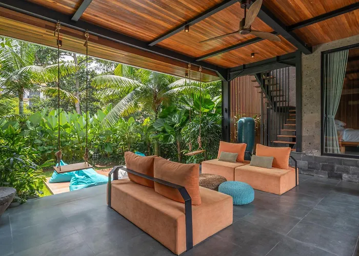 Yeh Gangga - Huge 8br, 21max, 3pools, Sauna, Gym, Bbq, Rooftop! Villa Canggu (Bali)