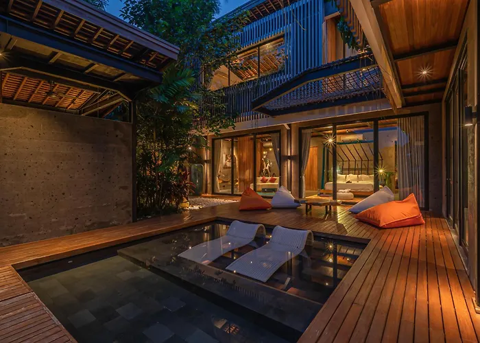 Villa Yeh Gangga - Huge 8br, 21max, 3pools, Sauna, Gym, Bbq, Rooftop! *